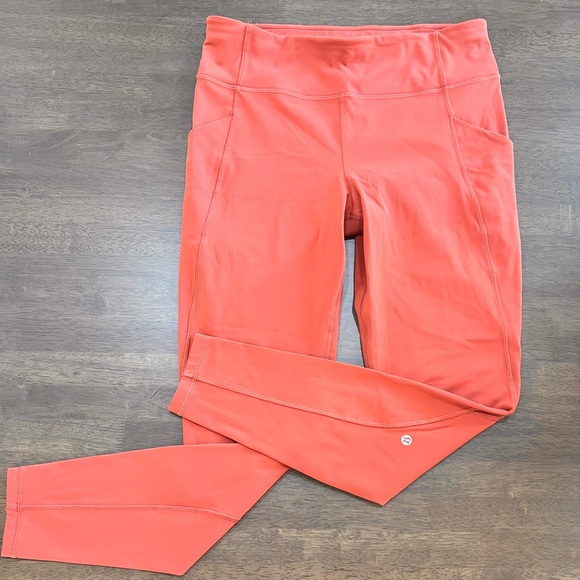 Lululemon Time To Sweat Tight 28inch Brick Rose Womens Leggings. Size 12 - Picture 2 of 7